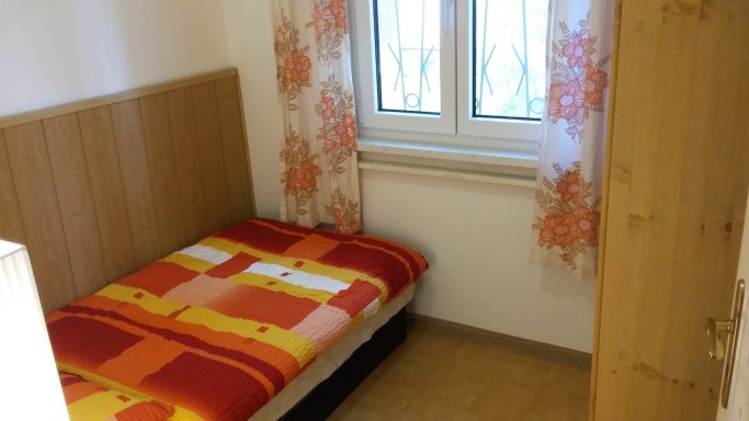 kleines Schlafzimmer